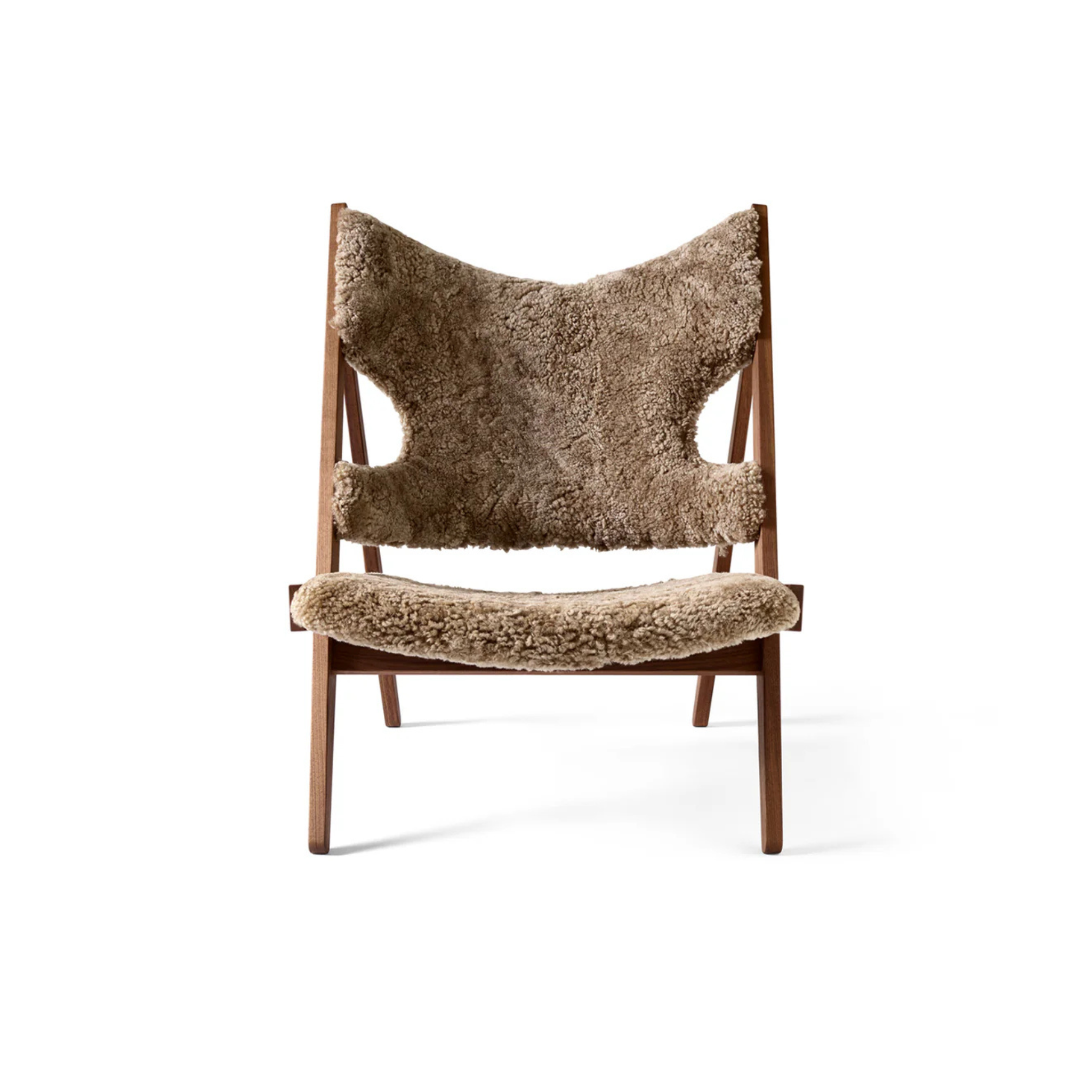 Knitting Lounge Chair / Walnut / Sheepskin Sahara