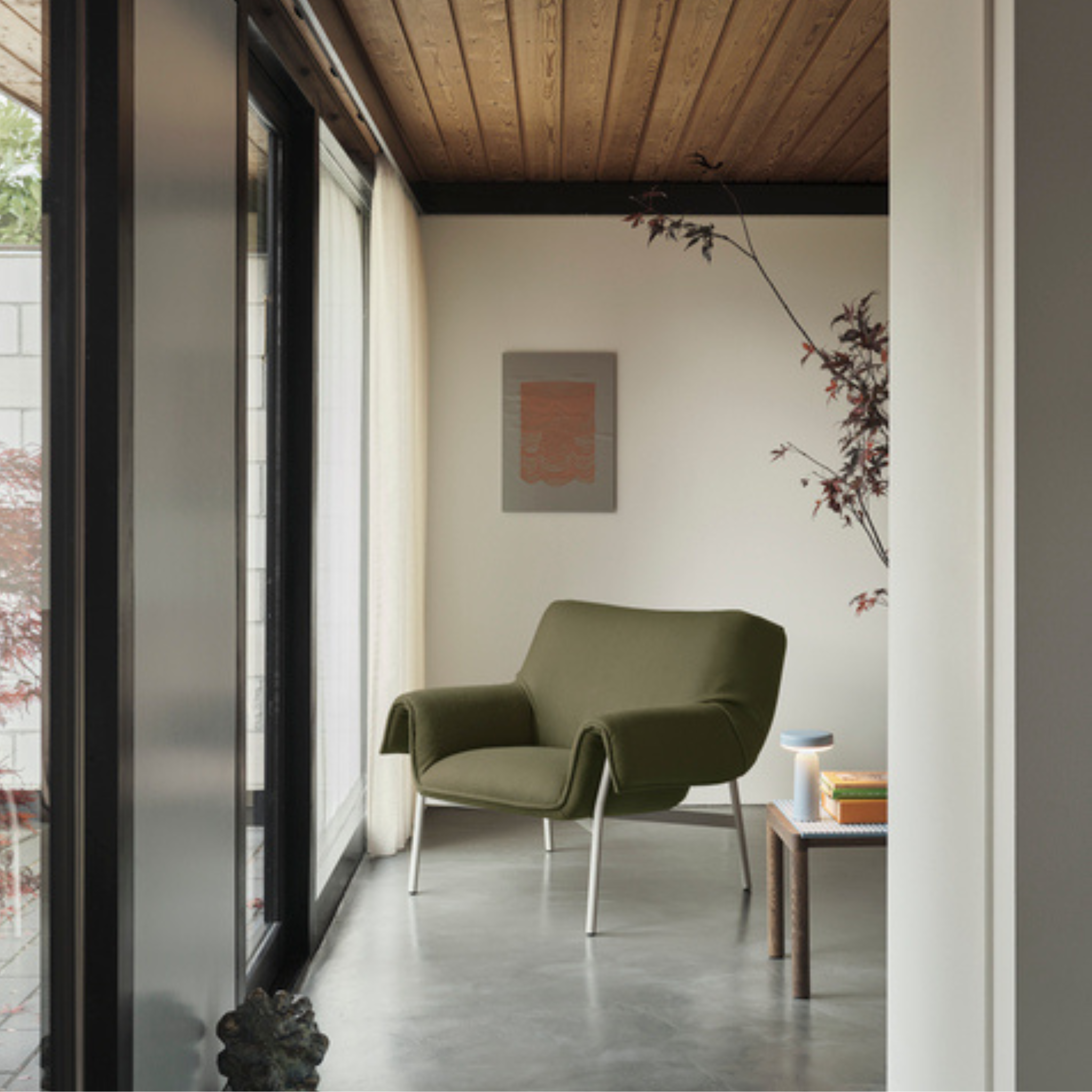 Wrap Lounge Chair / Grey / Kvadrat Divina 984