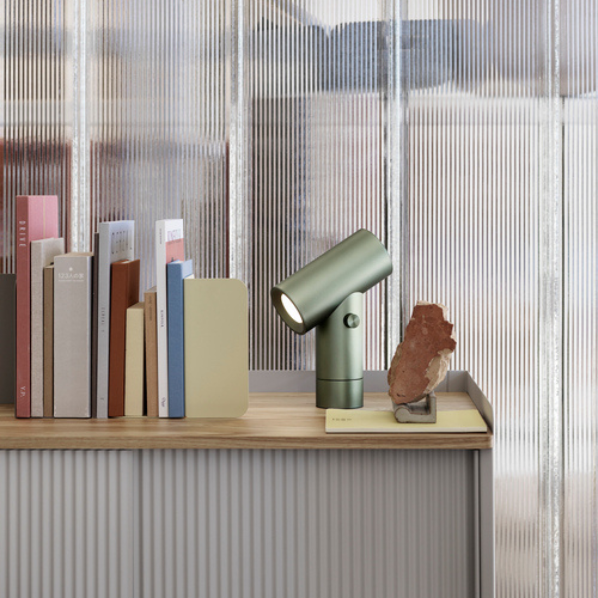 Beam Table Lamp / Green