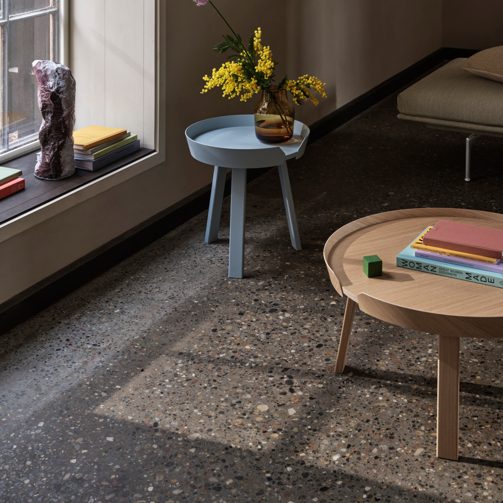 Around Coffee Table - Extra Large/ Oak