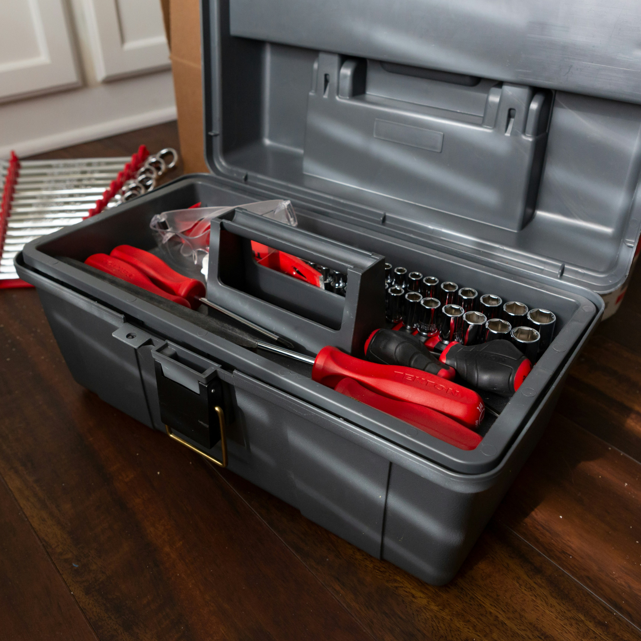 Toolbox / Basic dark