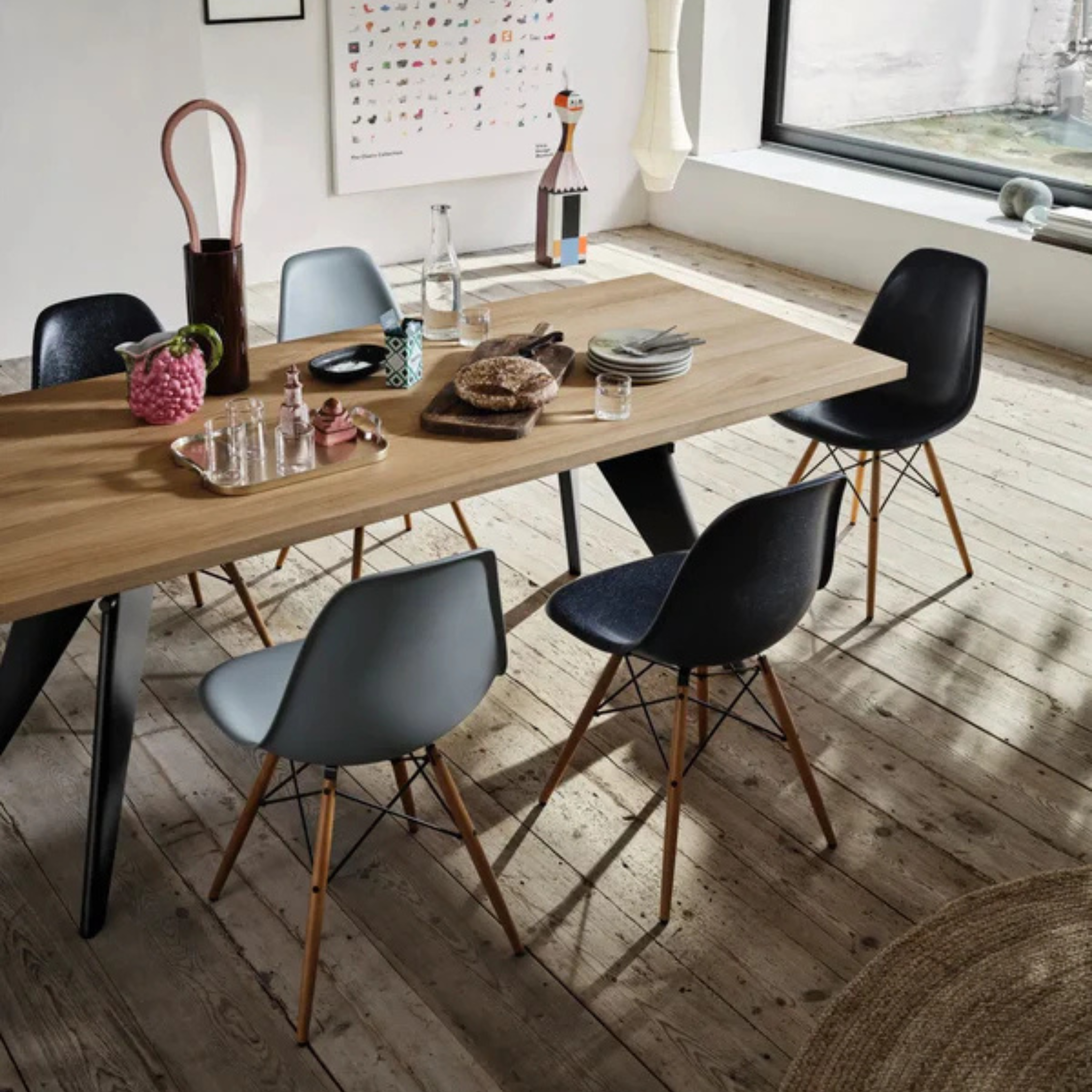 Eames Plastic Chair DSW / Golden maple / Basic dark