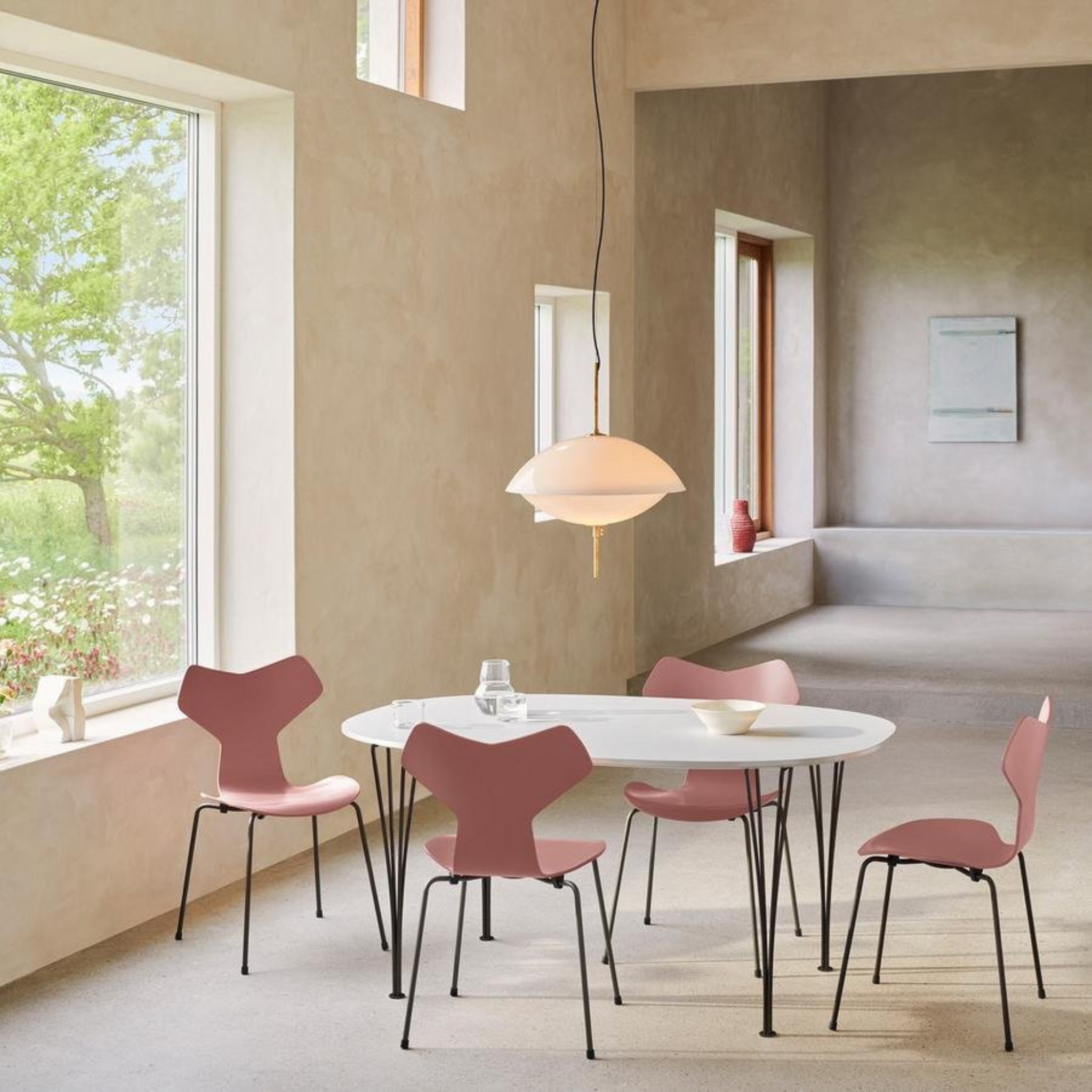3130 - Grand Prix Chair - Chrome - Lacquered Pale Rose