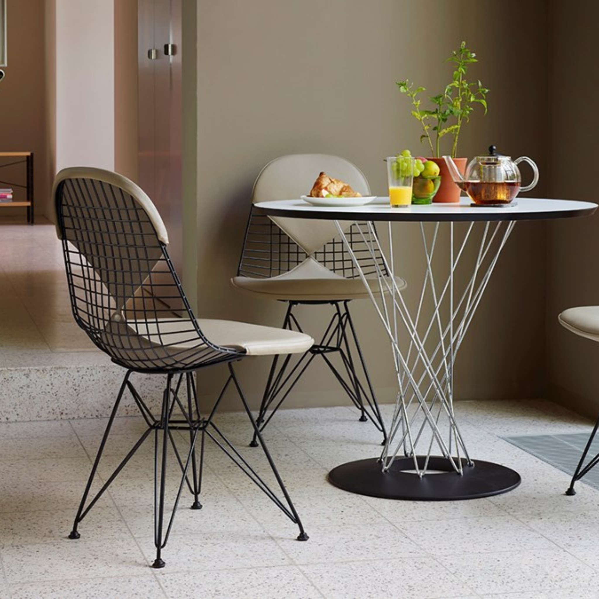 Wire Chair DKX-2