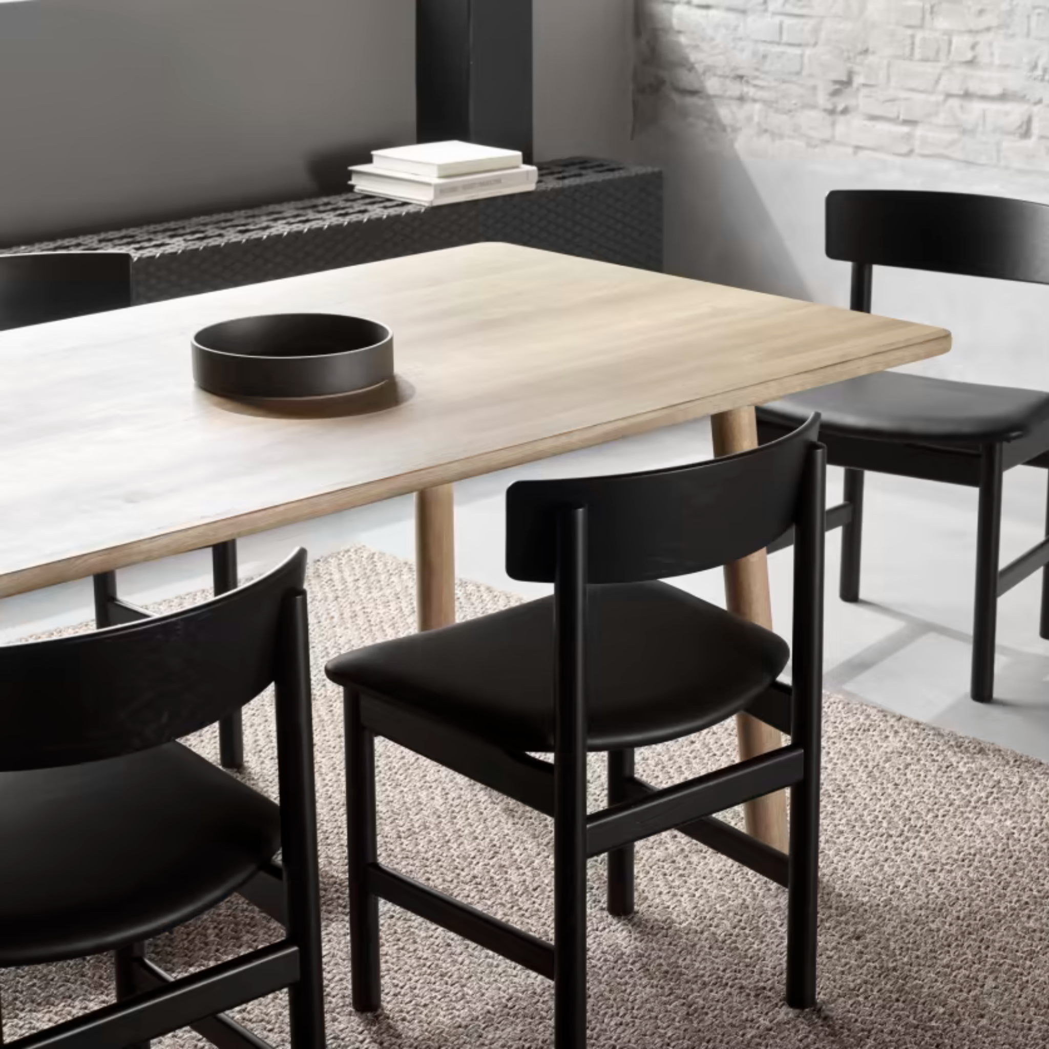 Taro Dining Table - Model 6106