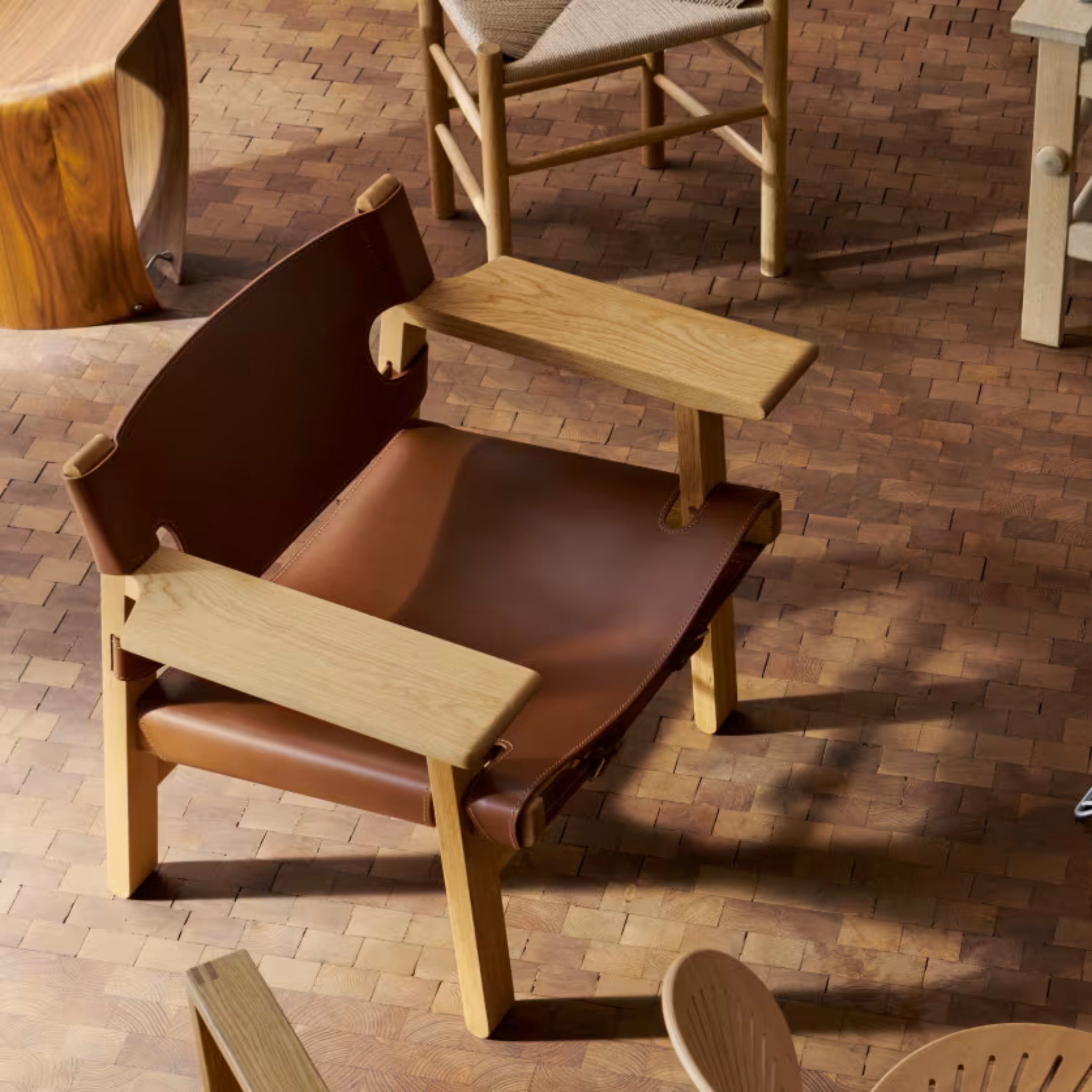The Spanish Chair - Model 2226