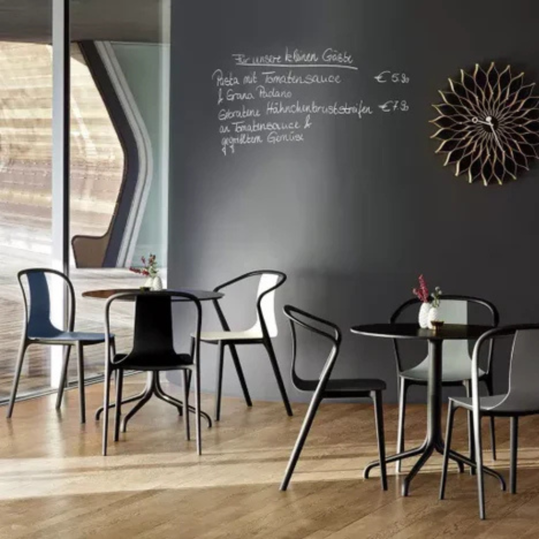 Belleville Armchair / Cream