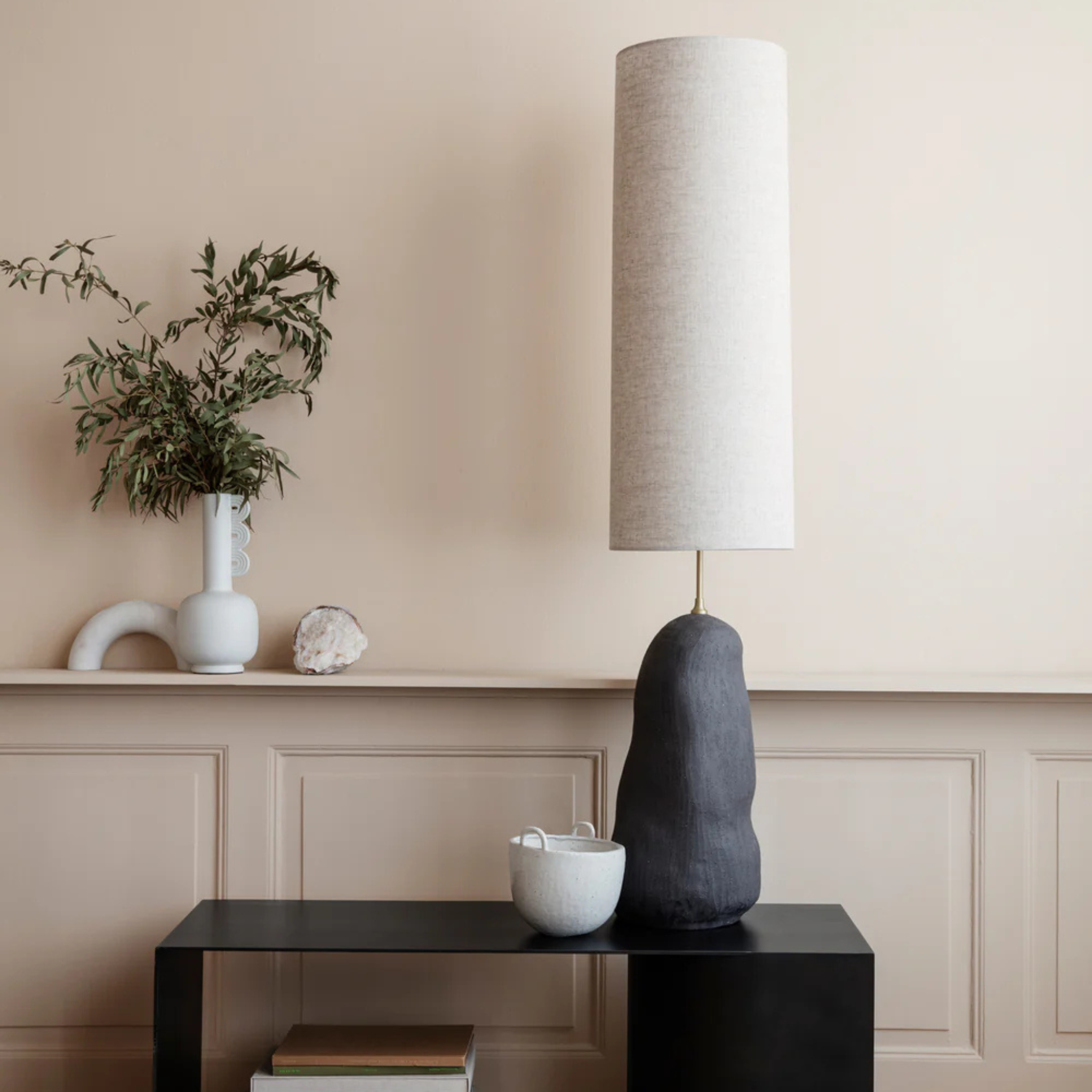 Hebe Floor Lamp Large/ Dark Grey/ Natural