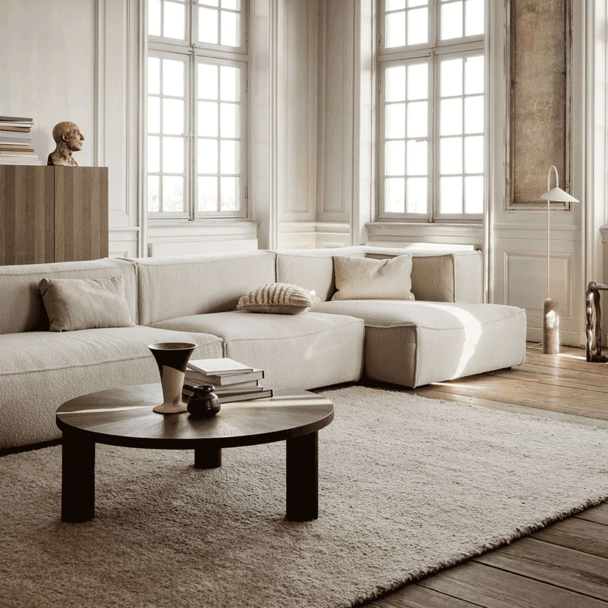 Post Coffee Table Large/ Star