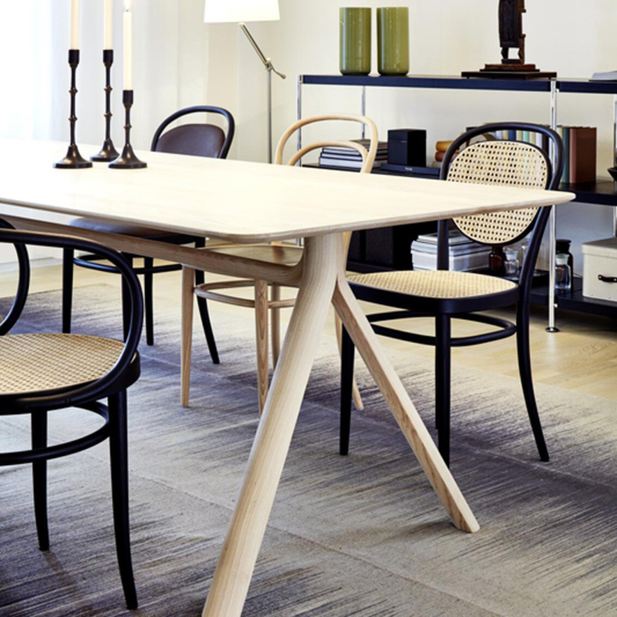 215 R Bentwood Chair - Black