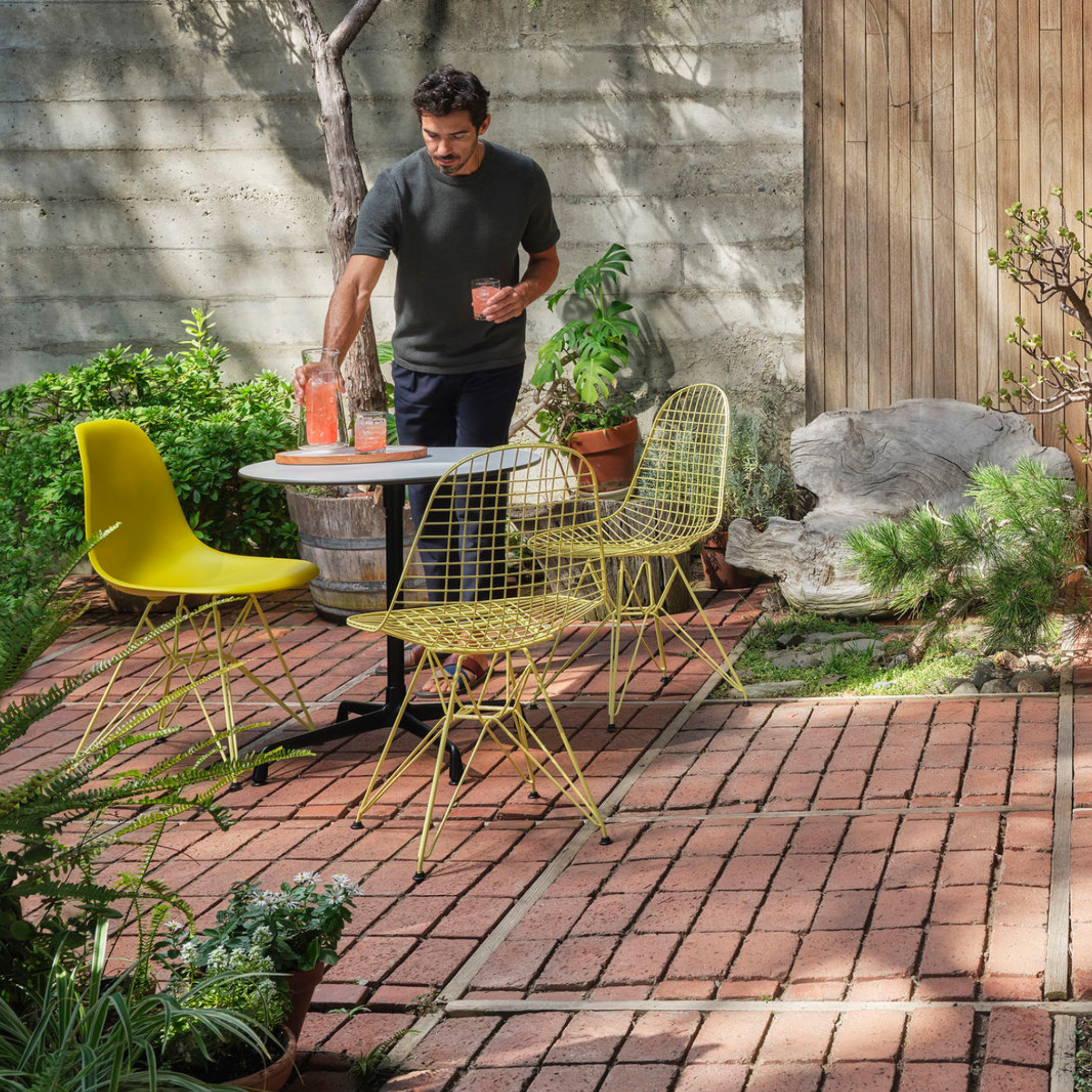 Wire Chair DKR-5