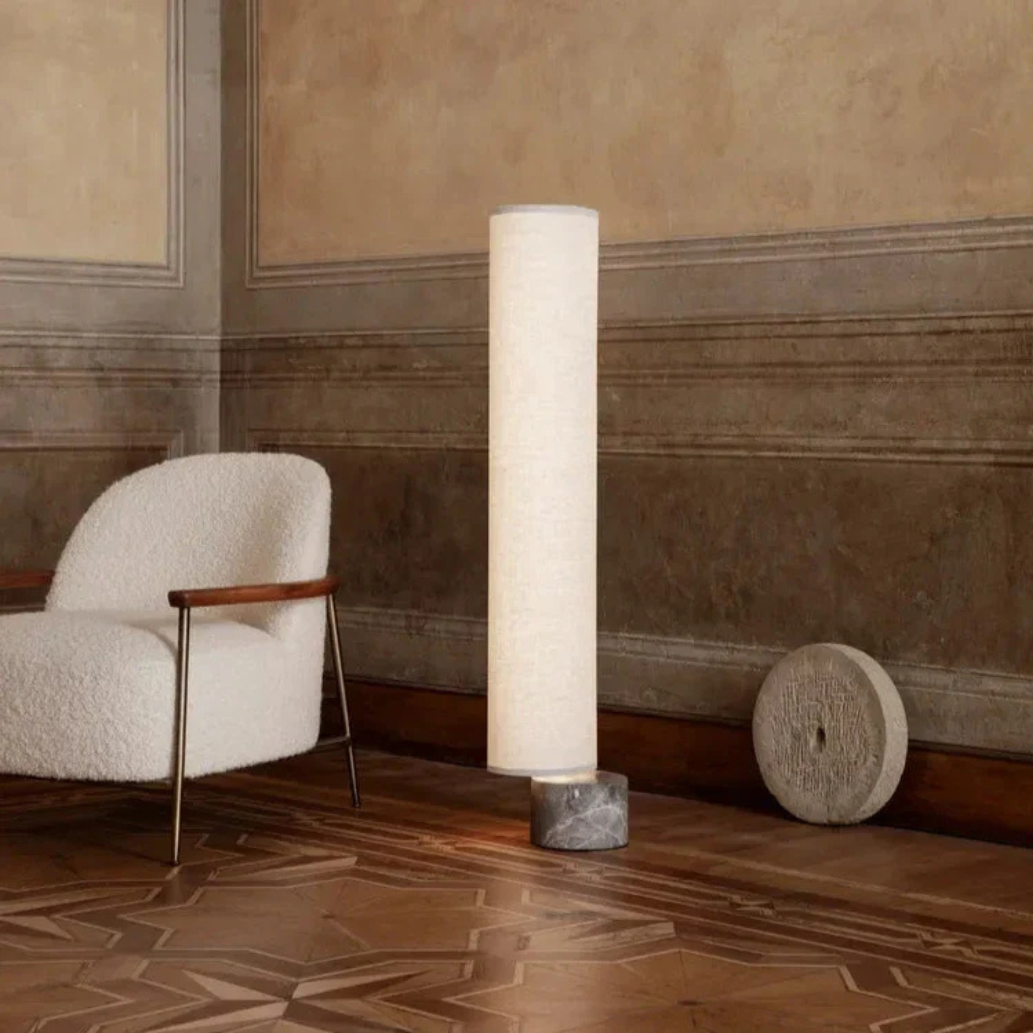 Unbound Floor Lamp Large