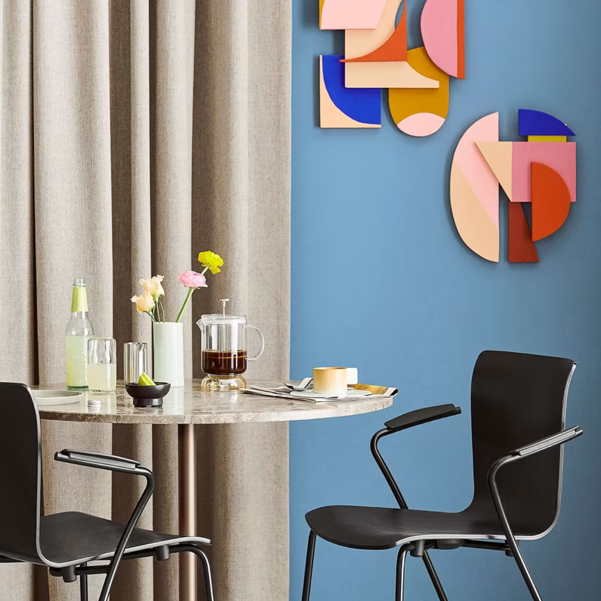 VM114 - Vico Duo Chair / Chrome Sledge Base / Colored ash Black